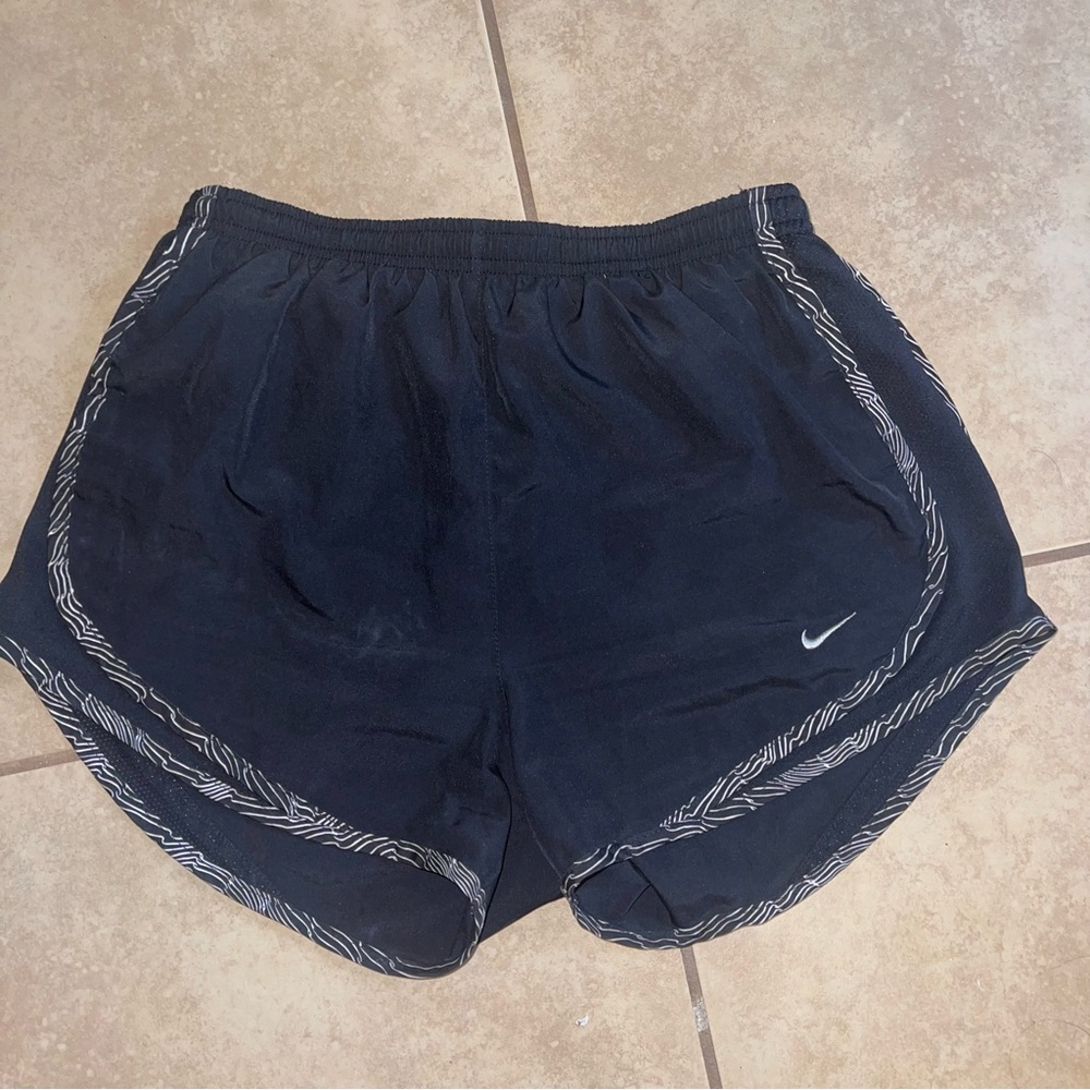 Nike Women's Dri-Fit Tempo Running Shorts